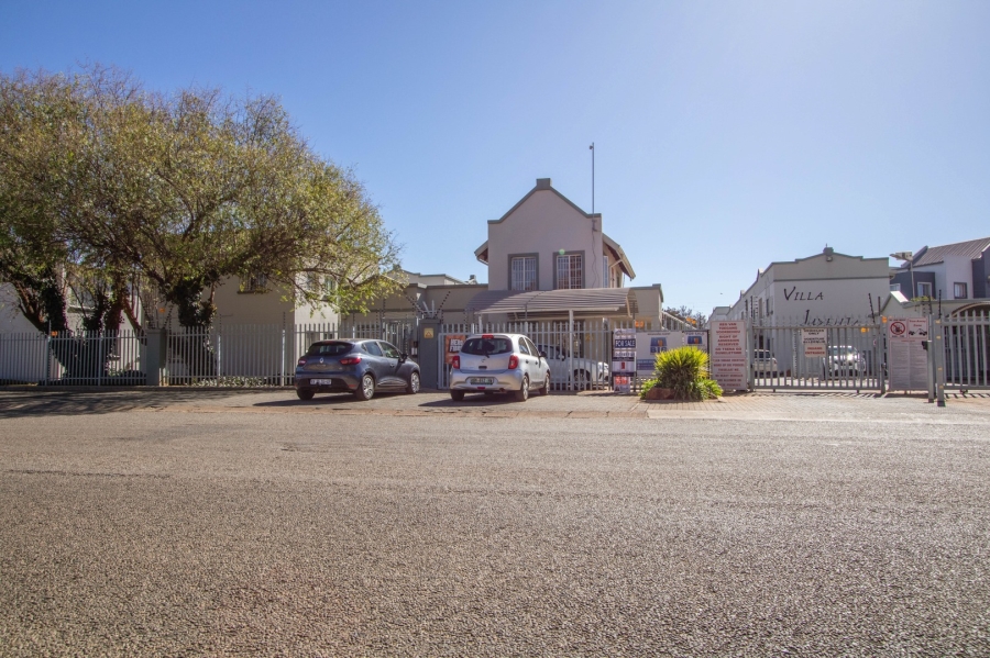 To Let 1 Bedroom Property for Rent in Die Bult North West